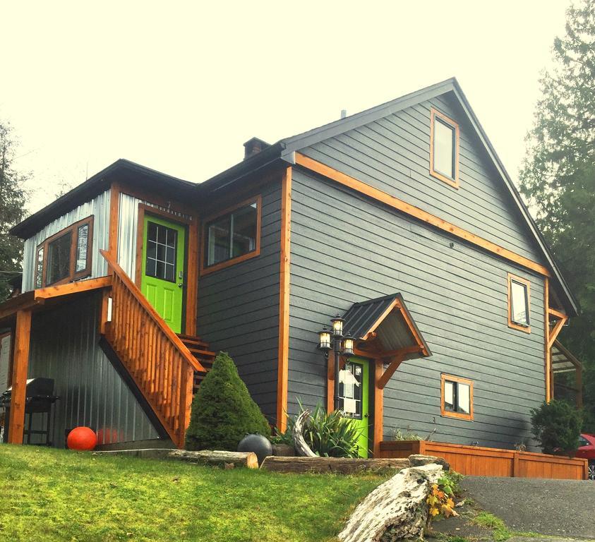Surfs Inn Rainforest Cottages Ucluelet Extérieur photo